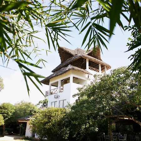 Watamu Beach Cottages B&B Exterior photo